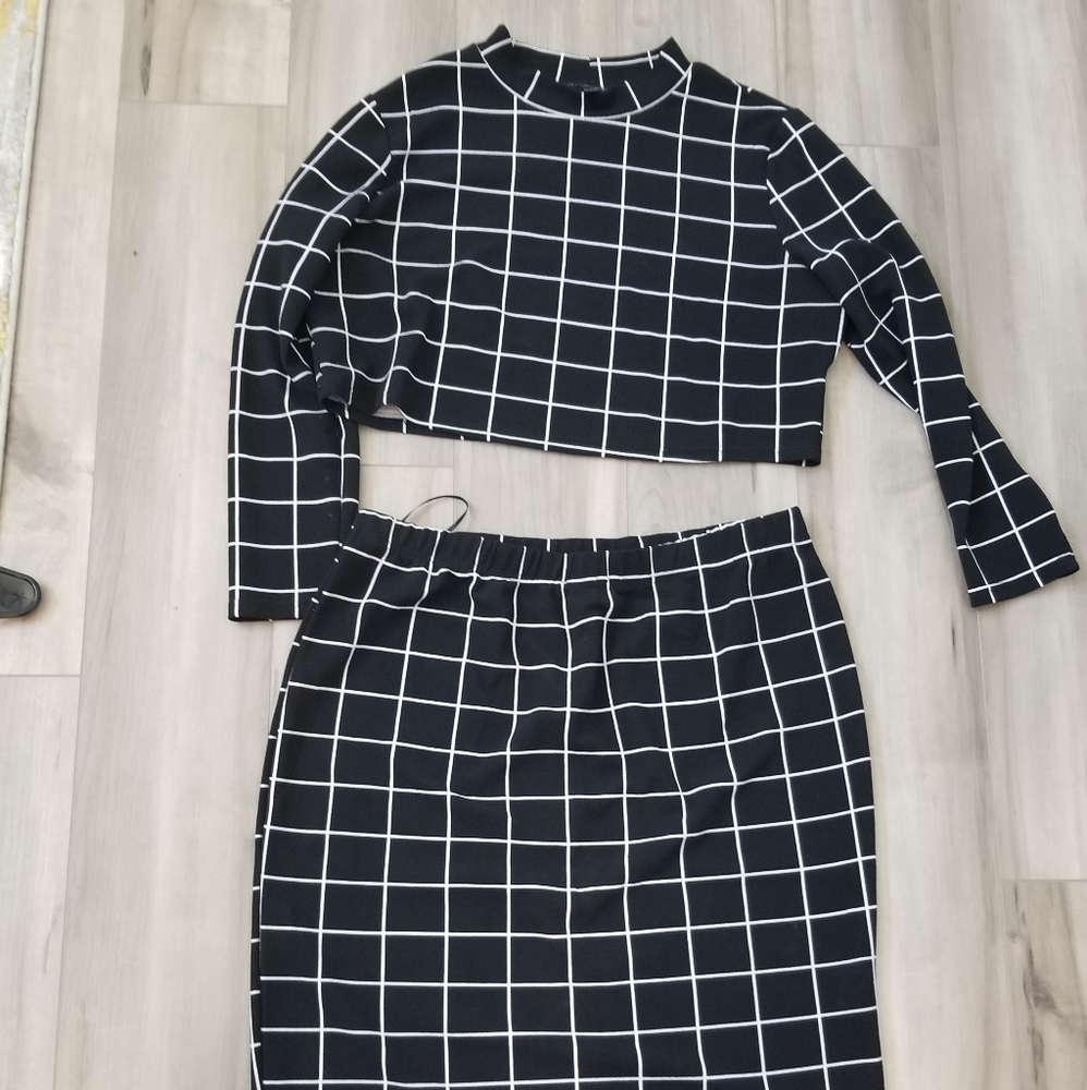Beautiful 2 piece set